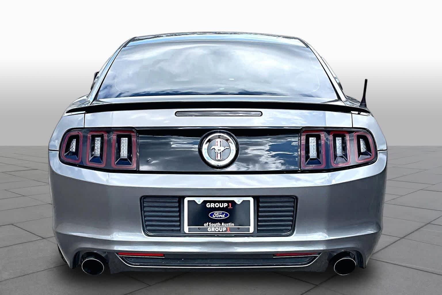 Used 2014 Sterling Gray Metallic Ford V6 image 5