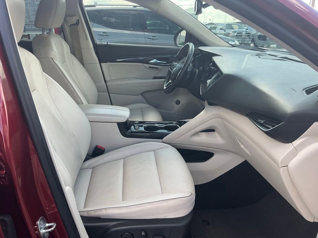 Used 2021 CINNABAR METALLIC Buick Essence image 27