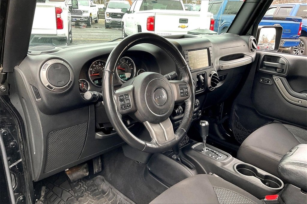 2016 JEEP WRANGLER - Image 10