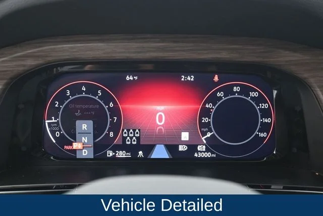 Used 2024  Volkswagen 2.0T SEL Premium R-Line image 13
