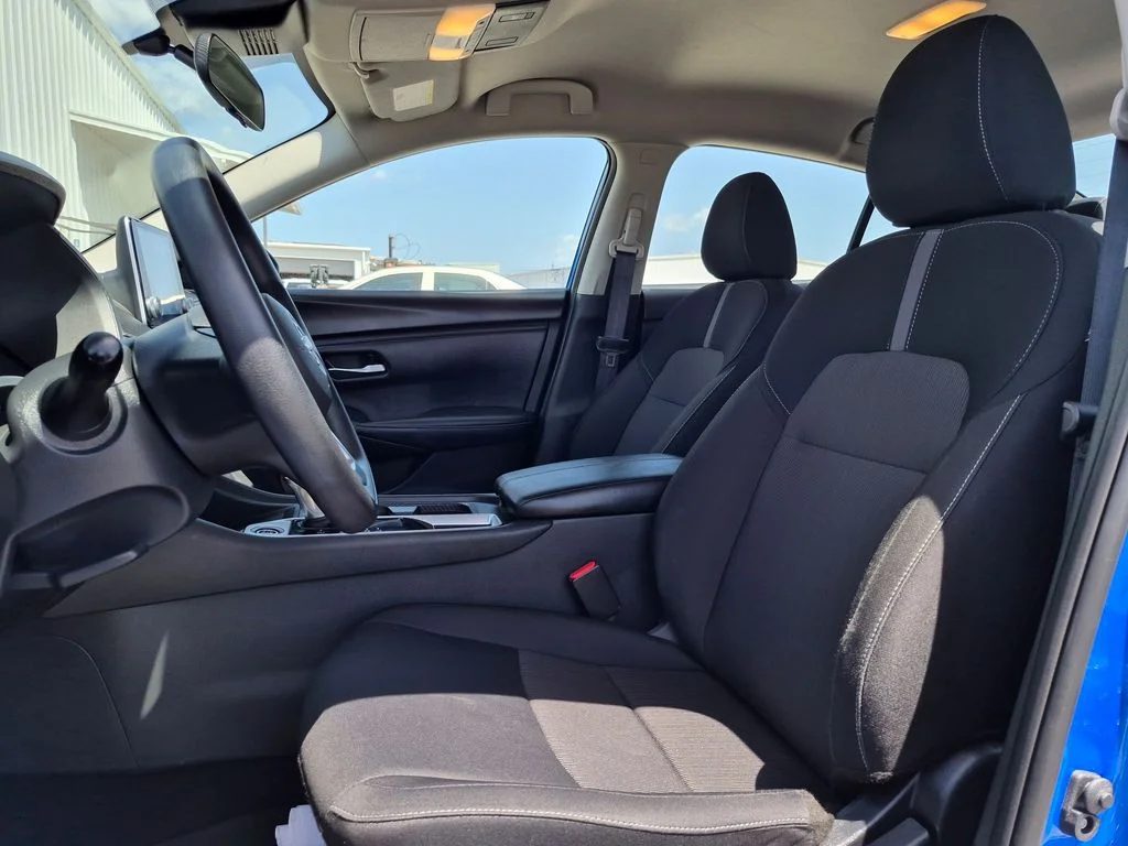 Used 2025 Blue Nissan SV image 11