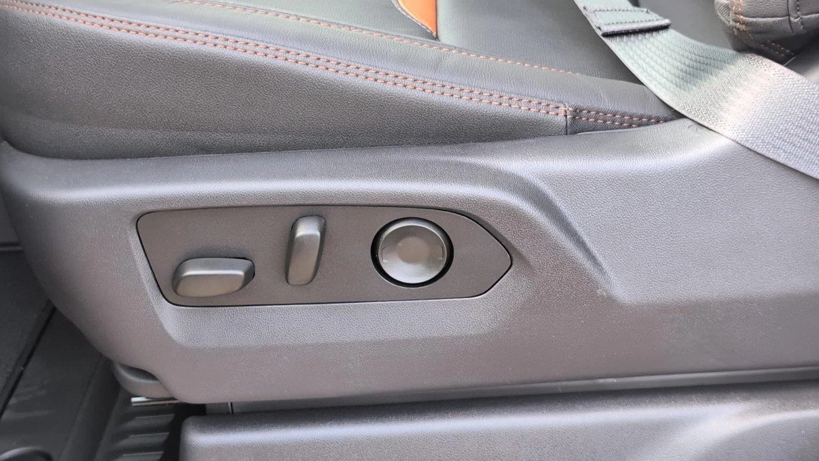New 2026 Coastal Dune GMC AT4 image 20