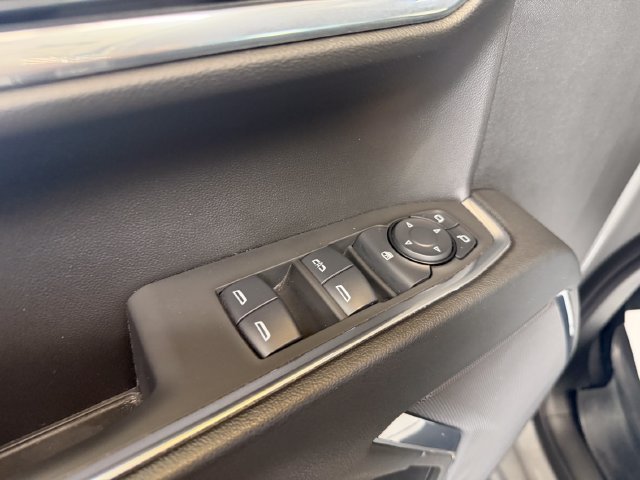 Used 2024 Gray GMC SLE image 10