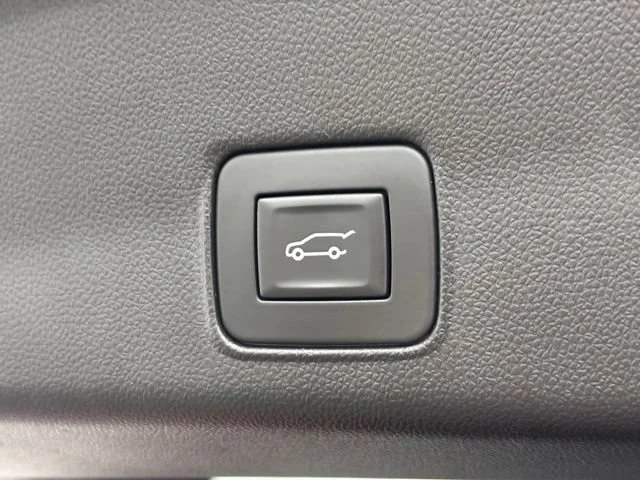 Used 2023 Vivid Orange Metallic Chevrolet ACTIV image 11