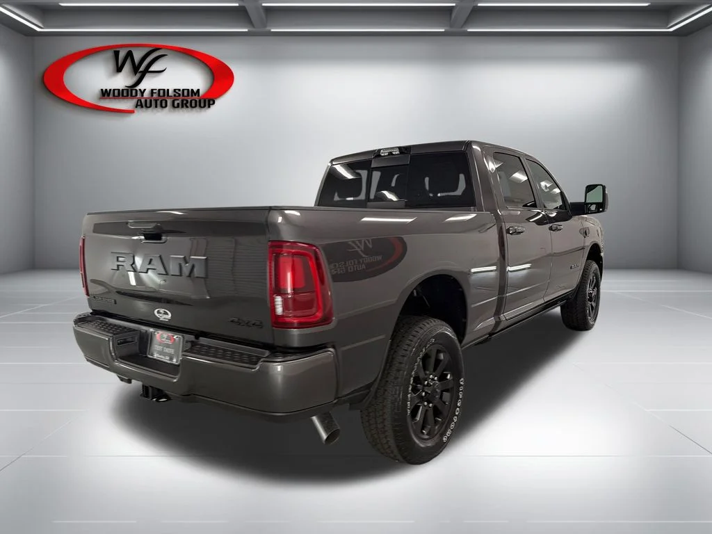 New 2026 Granite Crystal Metallic Clear-Coat Exterior Paint RAM Laramie image 6