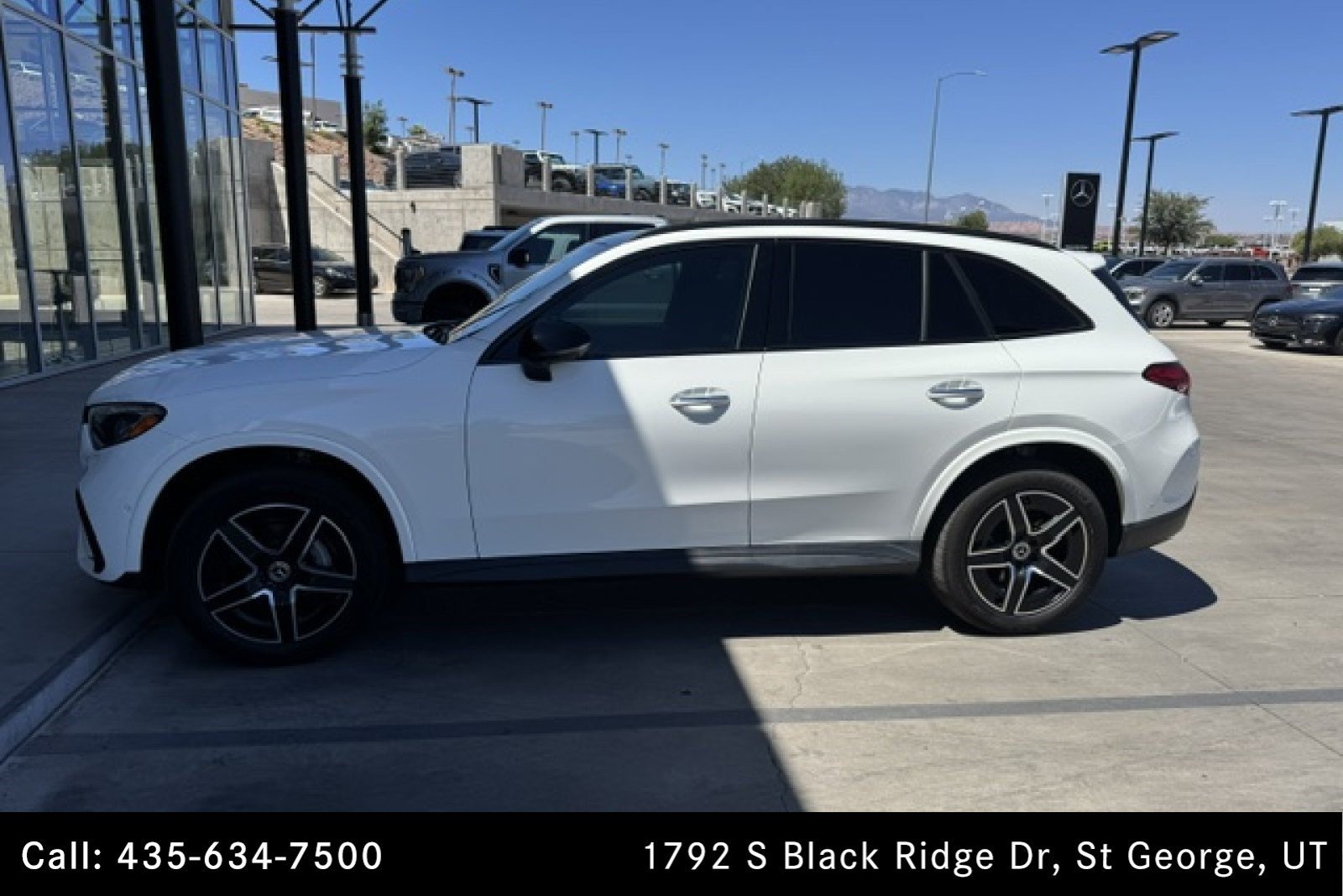 Used 2023 Polar White Mercedes-Benz GLC 300 image 2