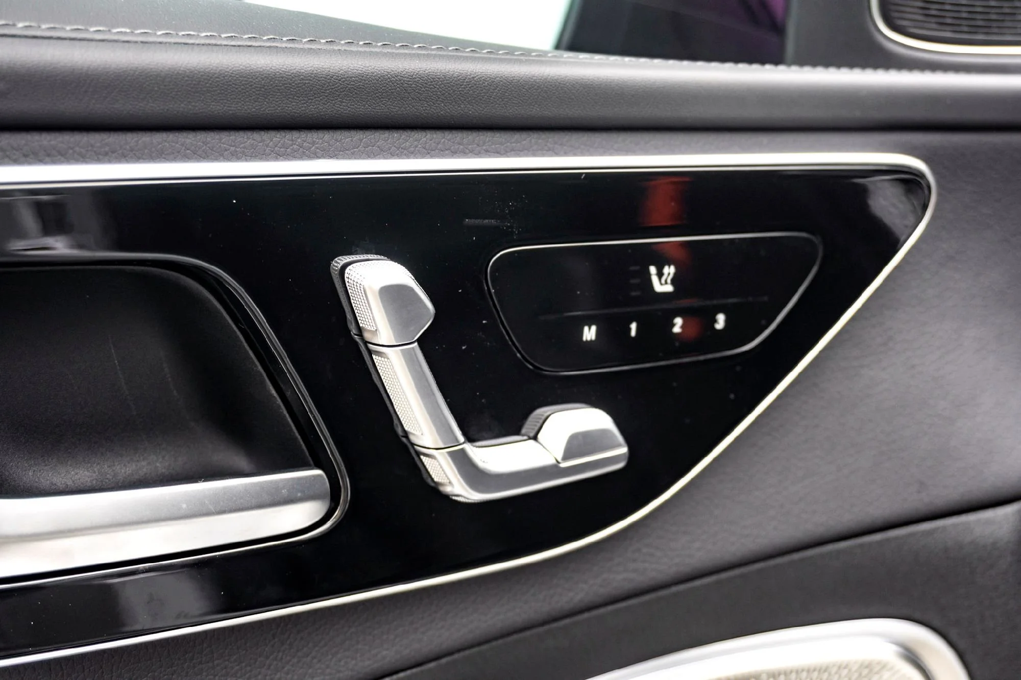 Certified Used 2025 Alpine Mercedes-Benz C 300 image 12