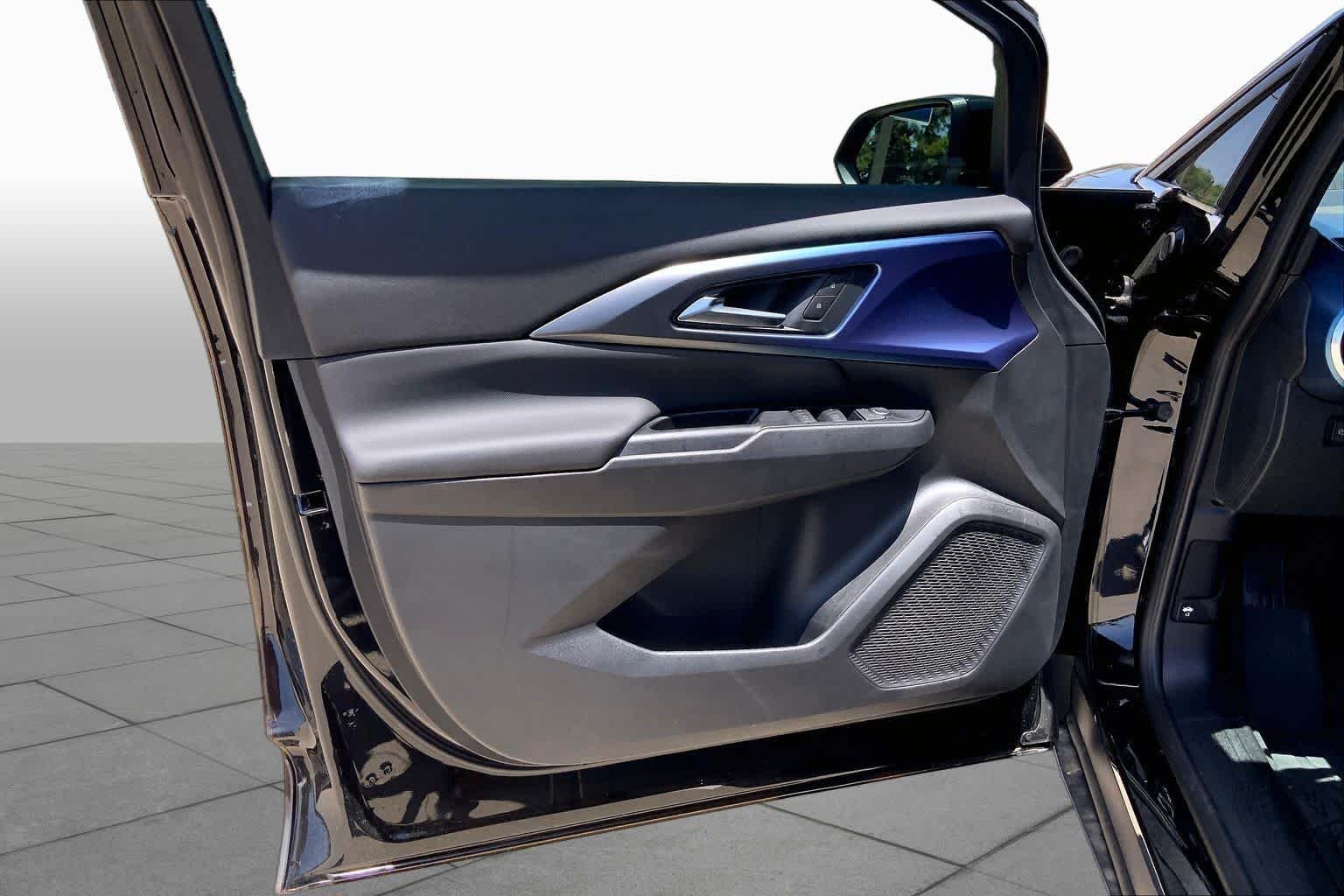 2026 Chevrolet Equinox EV 2LT - Photo 11