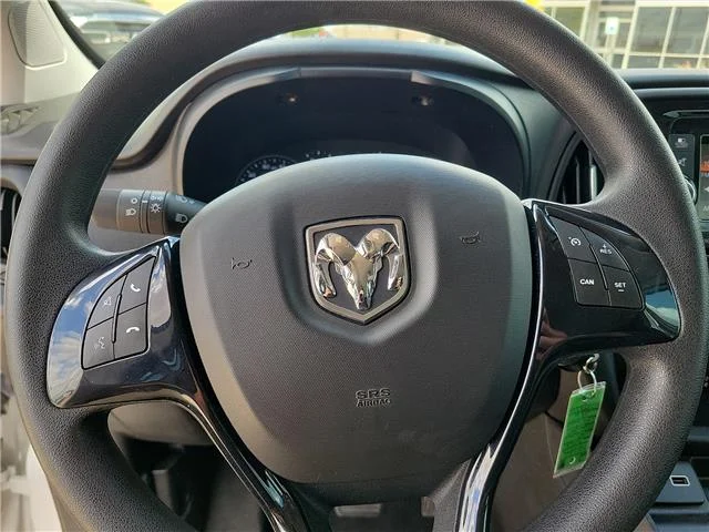 Used 2021 White RAM  image 16