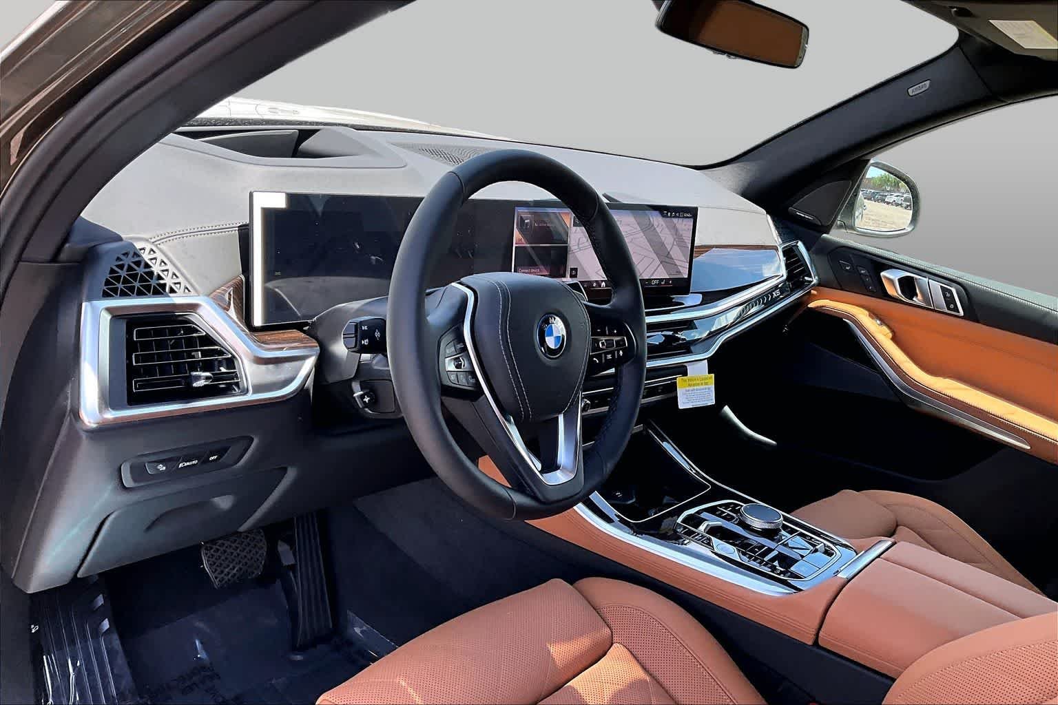 New 2026 Manhattan Green Metallic BMW xDrive50e image 8