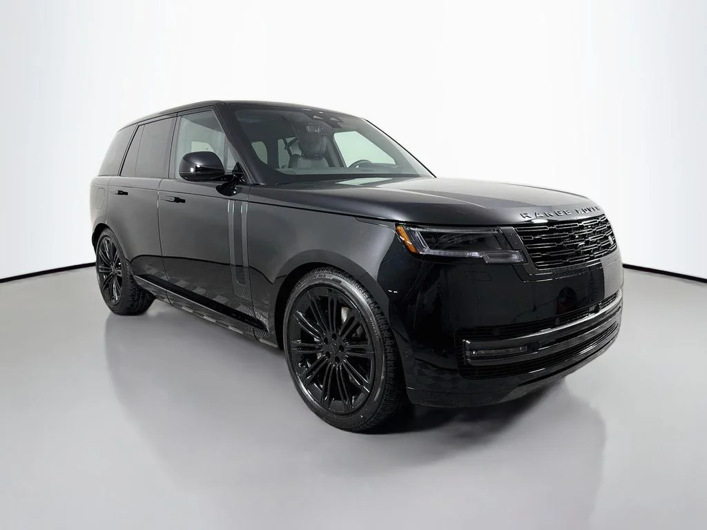 New 2026 Santorini Black Land Rover SE image 3