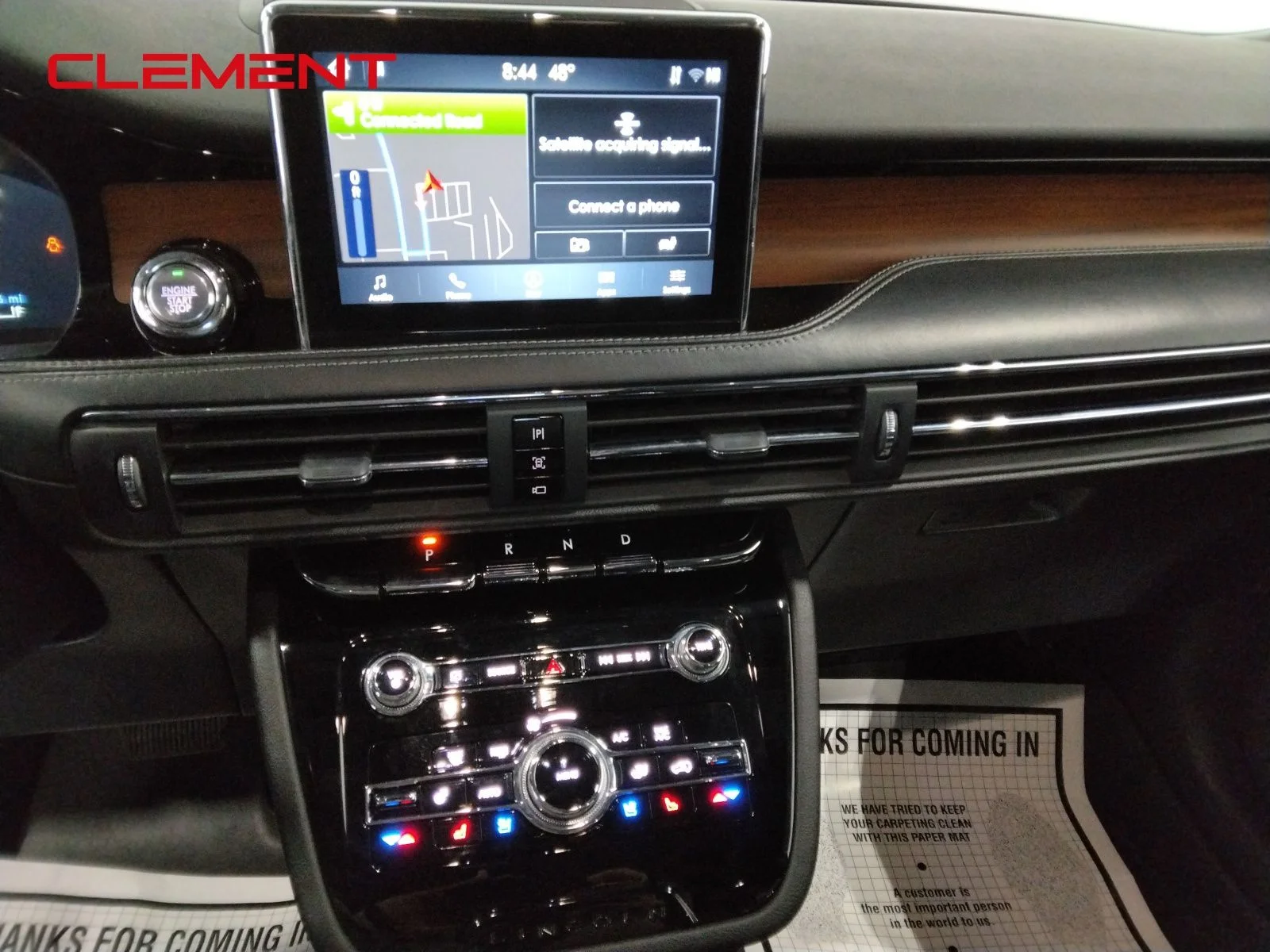 Used 2021 Black Lincoln Grand Touring image 23