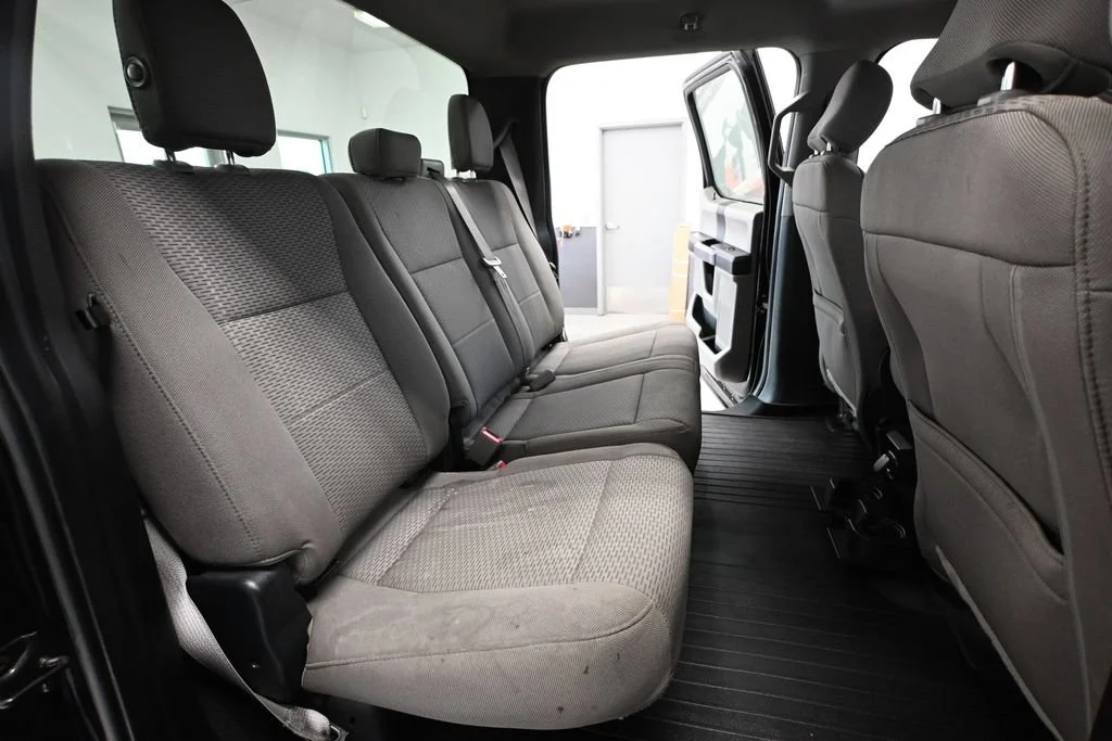 Used 2018 Black Ford XLT image 34