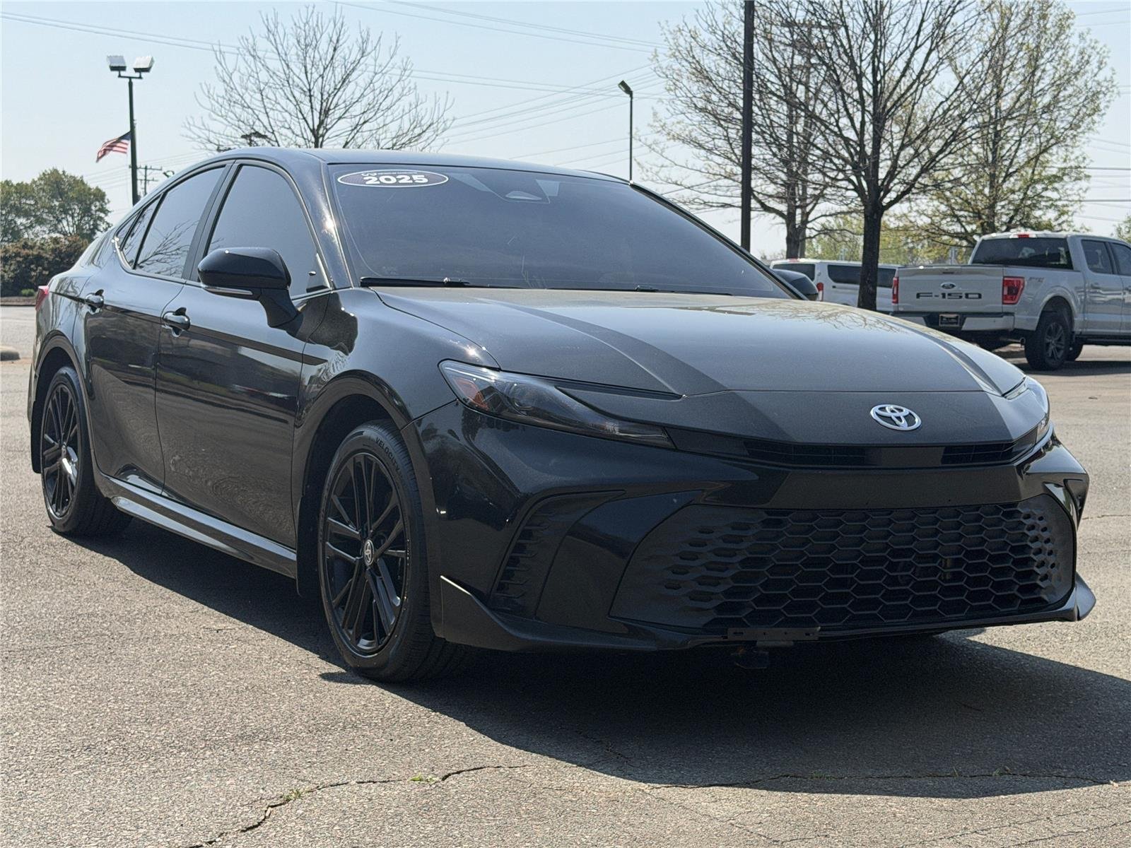 Used 2025 Midnight Black Metallic Toyota SE image 24