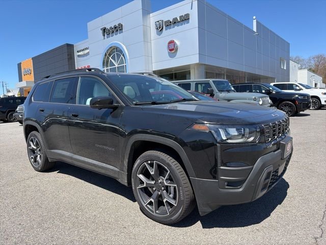 New 2026 Diamond Black Crystal Pearl-Coat Exterior Paint Jeep Overland image 1
