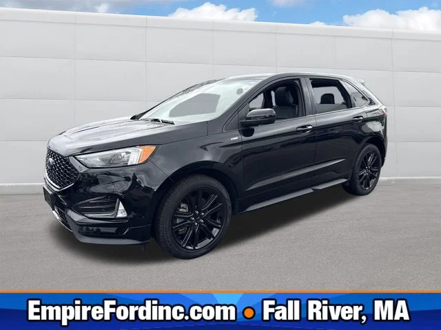 Used 2022 Black Ford ST Line image 1
