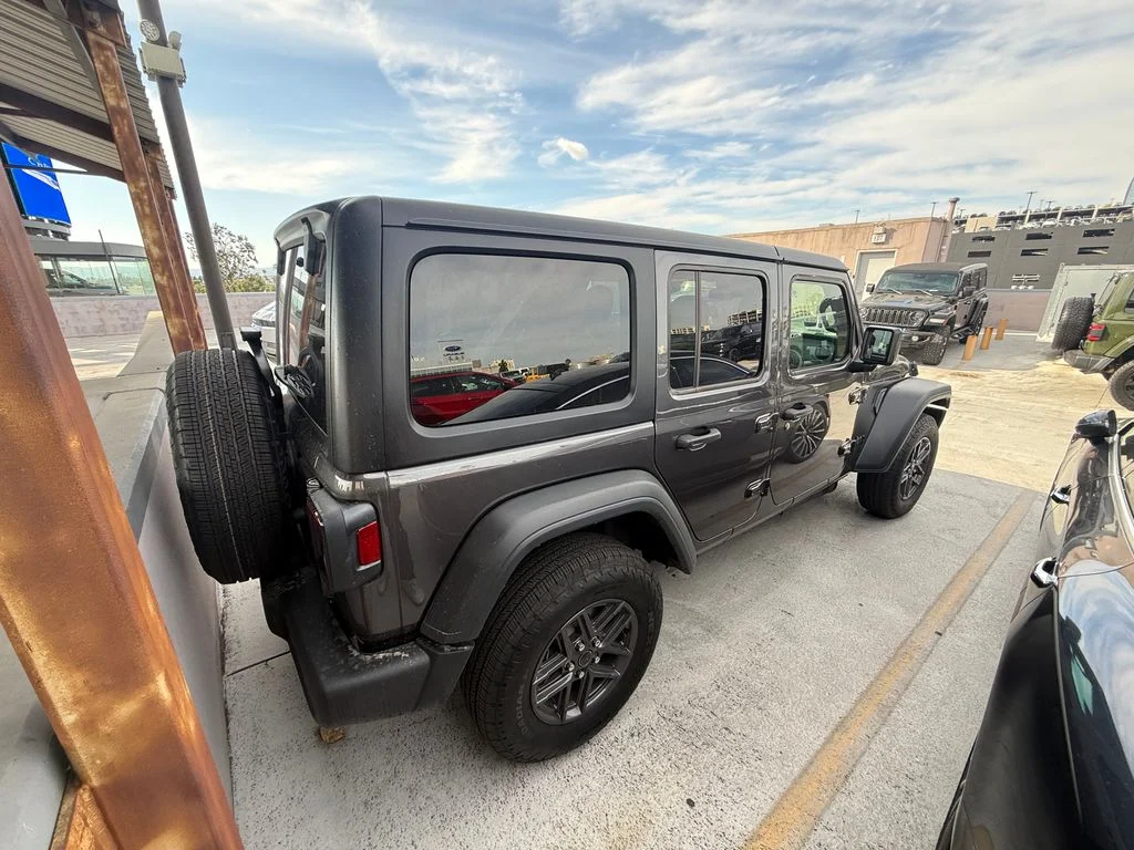 Used 2026 Gray Jeep Sport S image 2