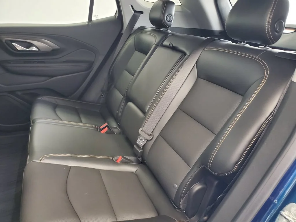 Used 2020 BLUE EMERALD METALLIC GMC SLT image 27
