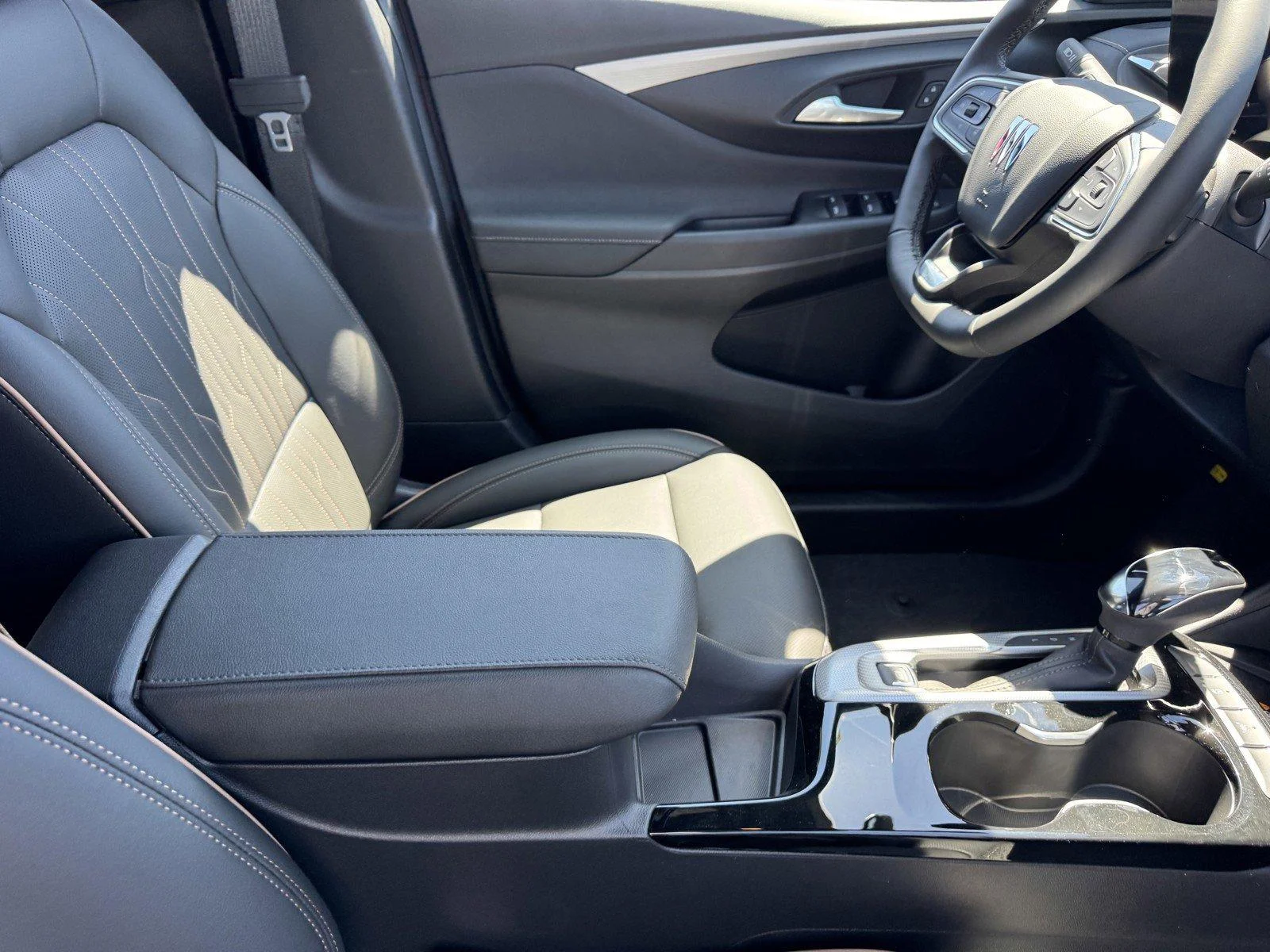 New 2026 Ocean Blue Metallic Buick Avenir image 8
