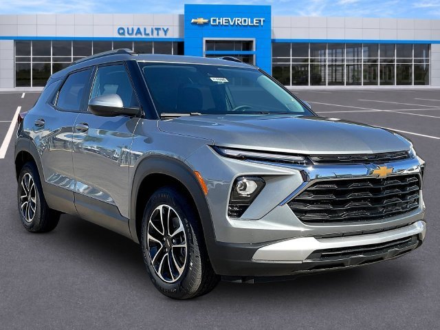 Sterling Gray Metallic 2026 Chevrolet Trailblazer SUV / Crossover Front-Wheel Drive 