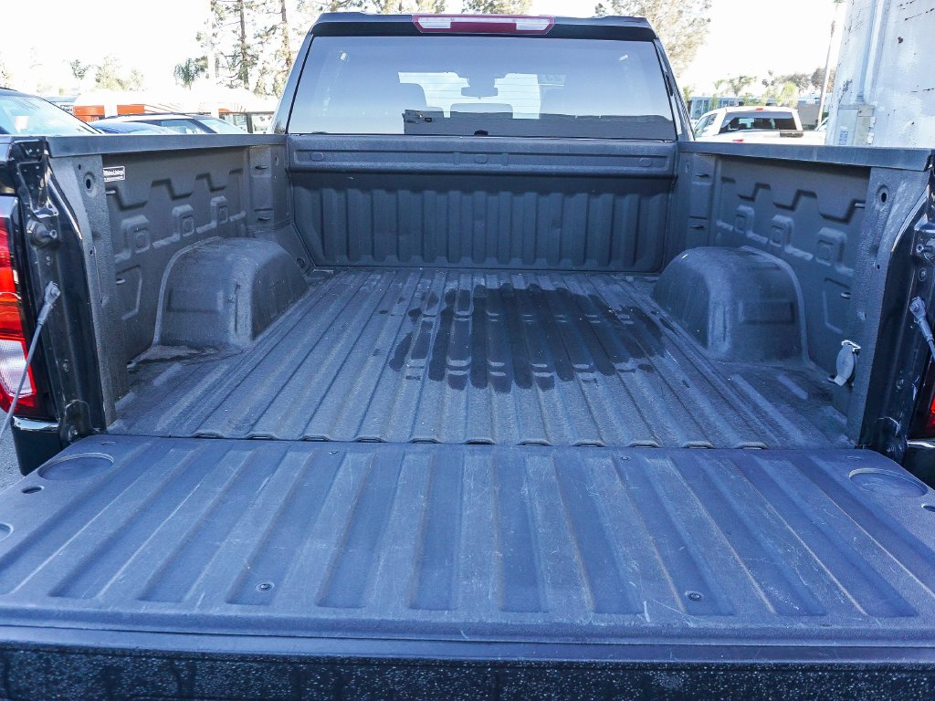 Used 2023 Black GMC Elevation image 25