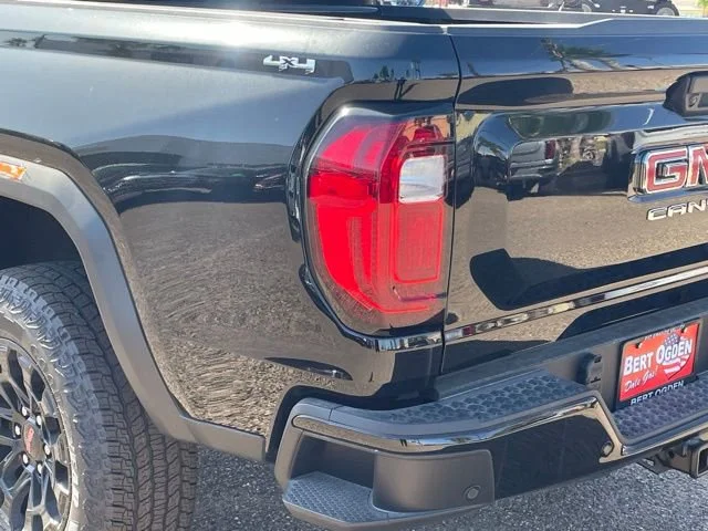 New 2026 Onyx Black GMC Elevation image 6