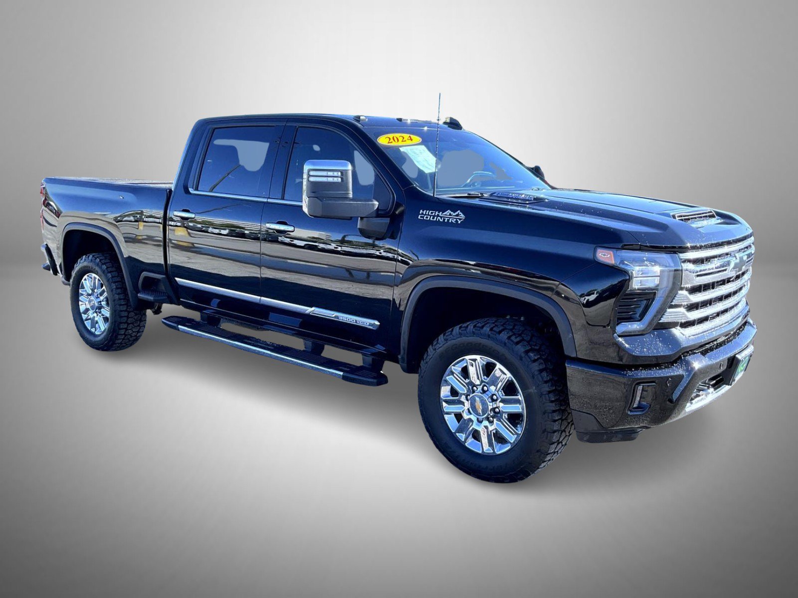 Used 2024 Black Chevrolet High Country image 3