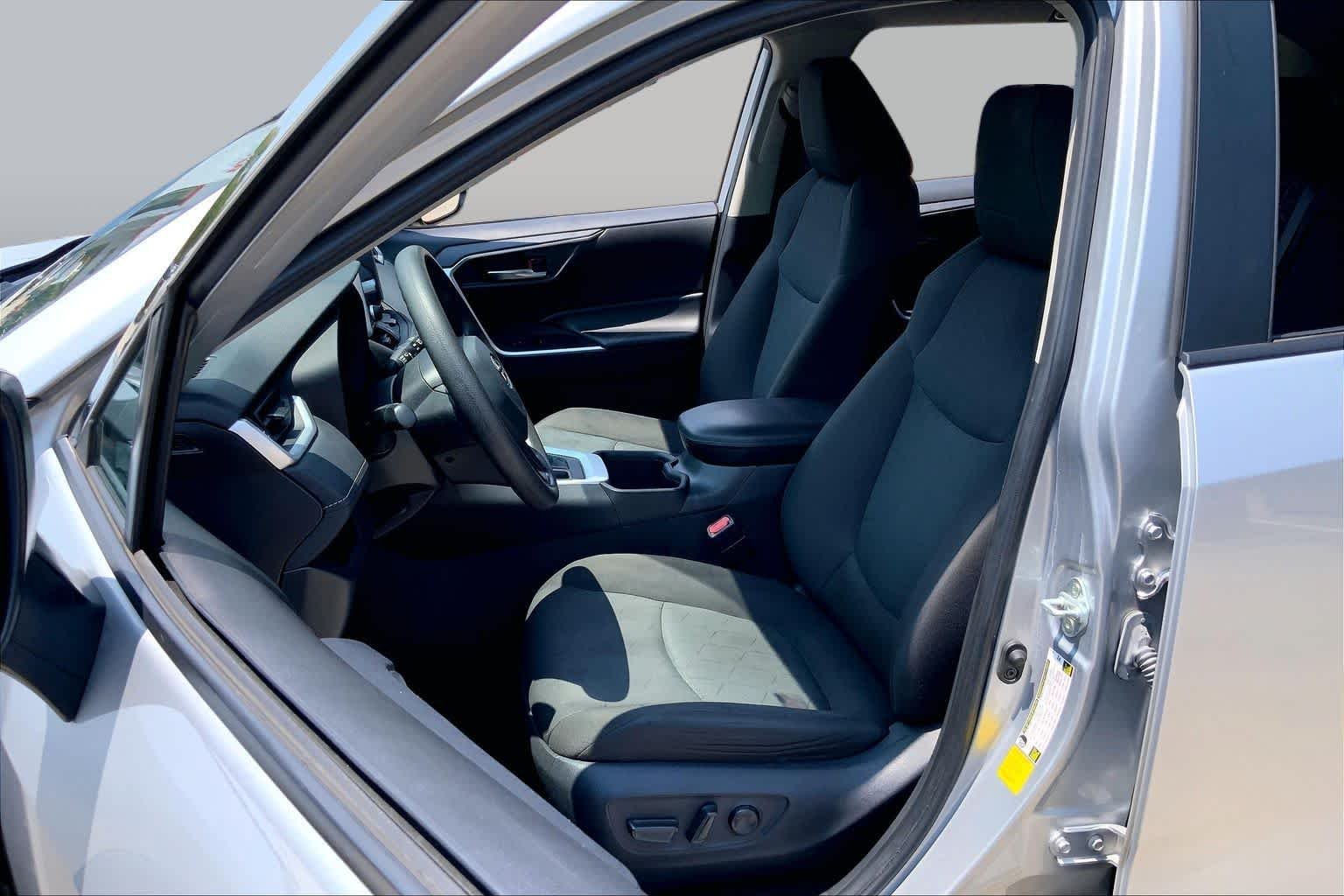 Pre-Owned 2024 Toyota RAV4 XLE