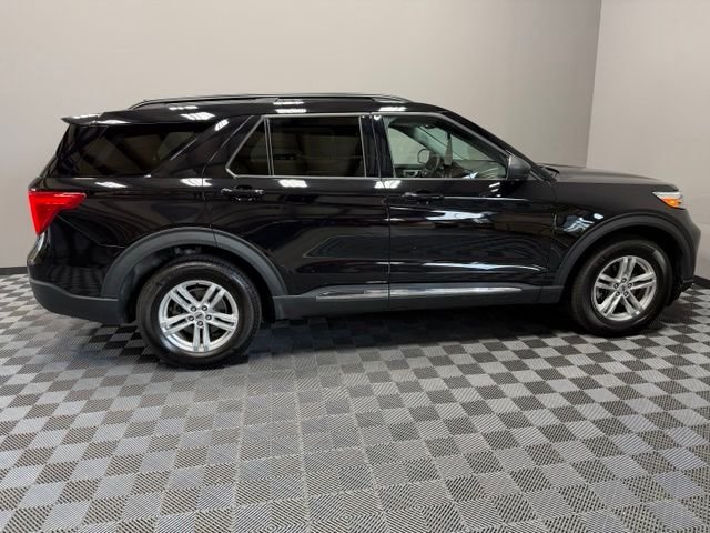 Certified Used 2021 Agate Black Metallic Ford XLT image 7