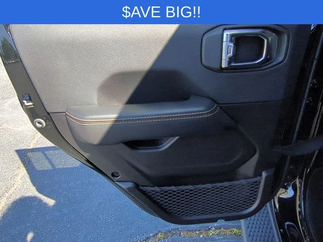 Used 2025 Black Jeep Sahara 4xe image 25