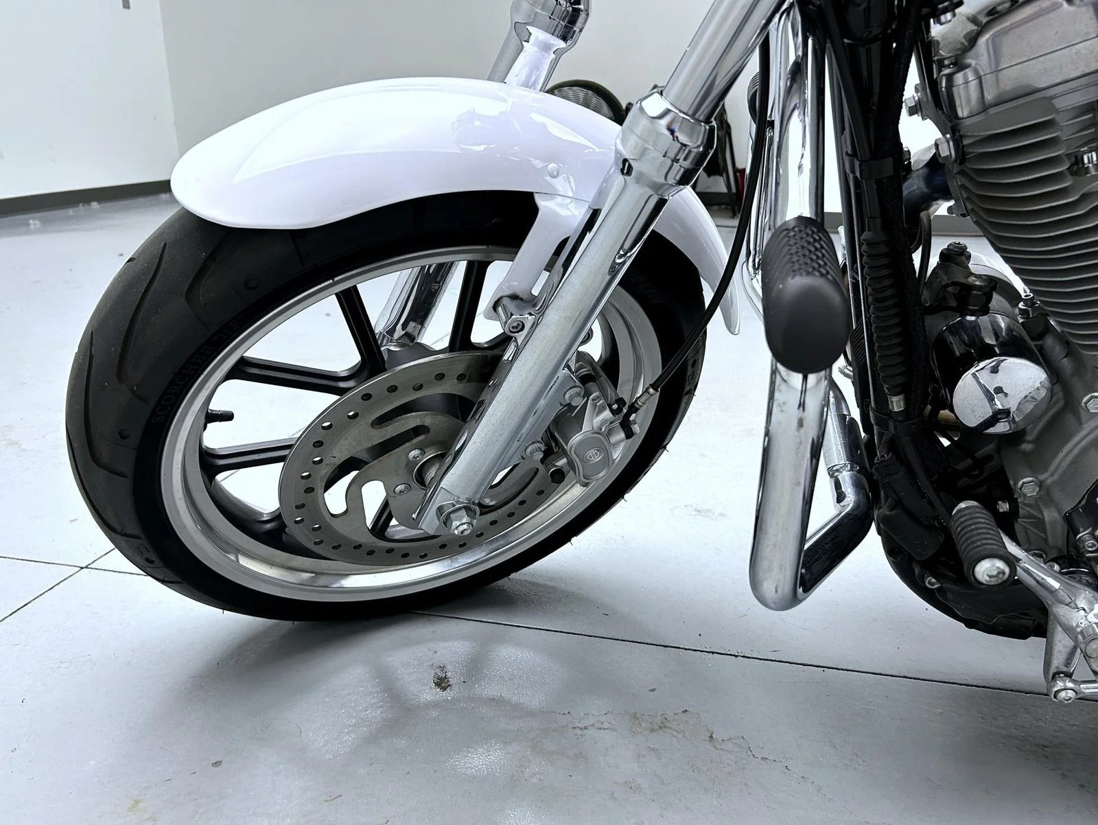 Used 2016 White Harley-Davidson  image 21