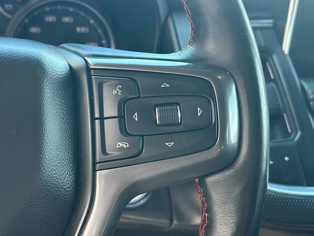 Used 2021 Summit White Chevrolet RST image 37