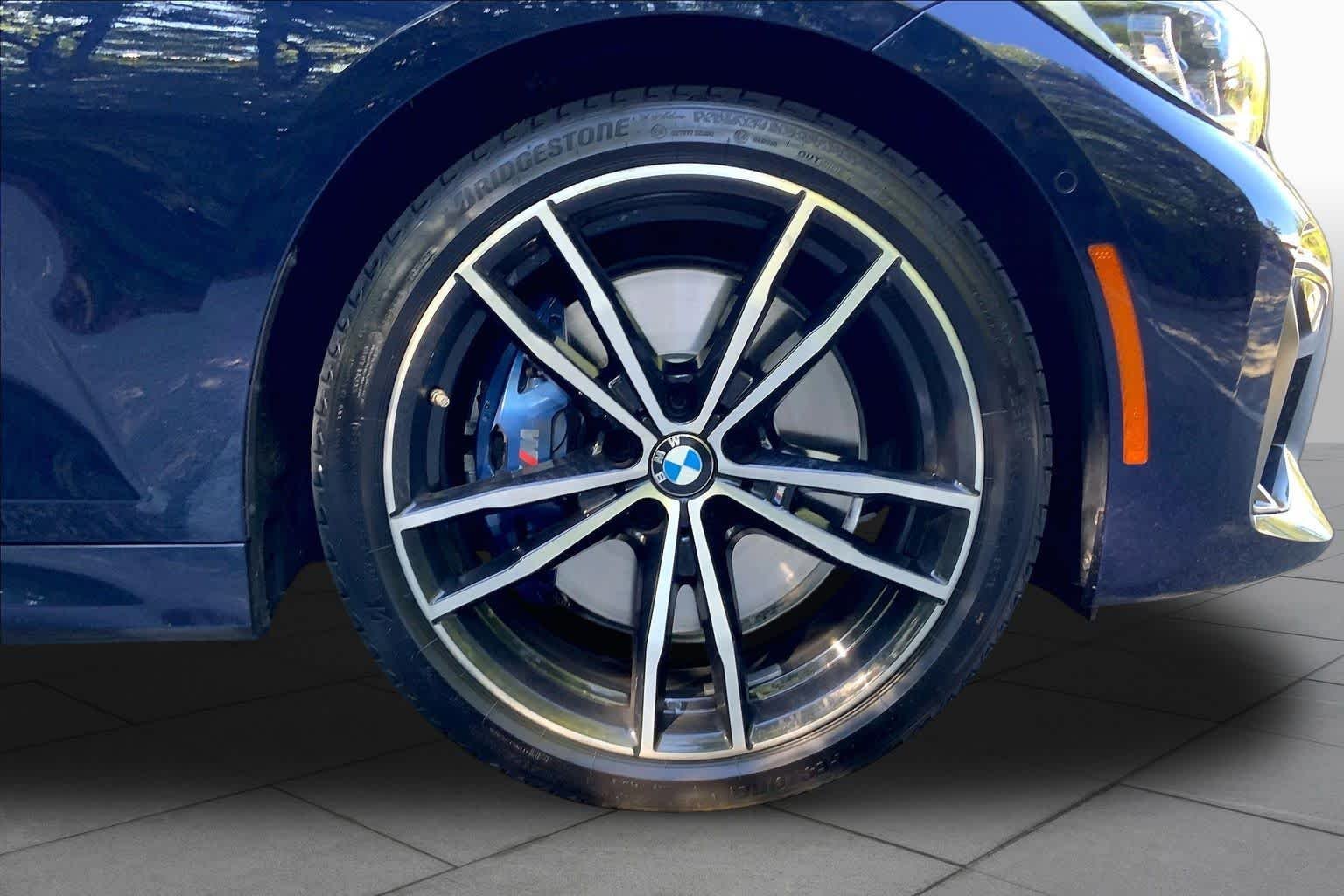 Used 2020 Tanzanite Blue II Metallic BMW M340i xDrive image 10