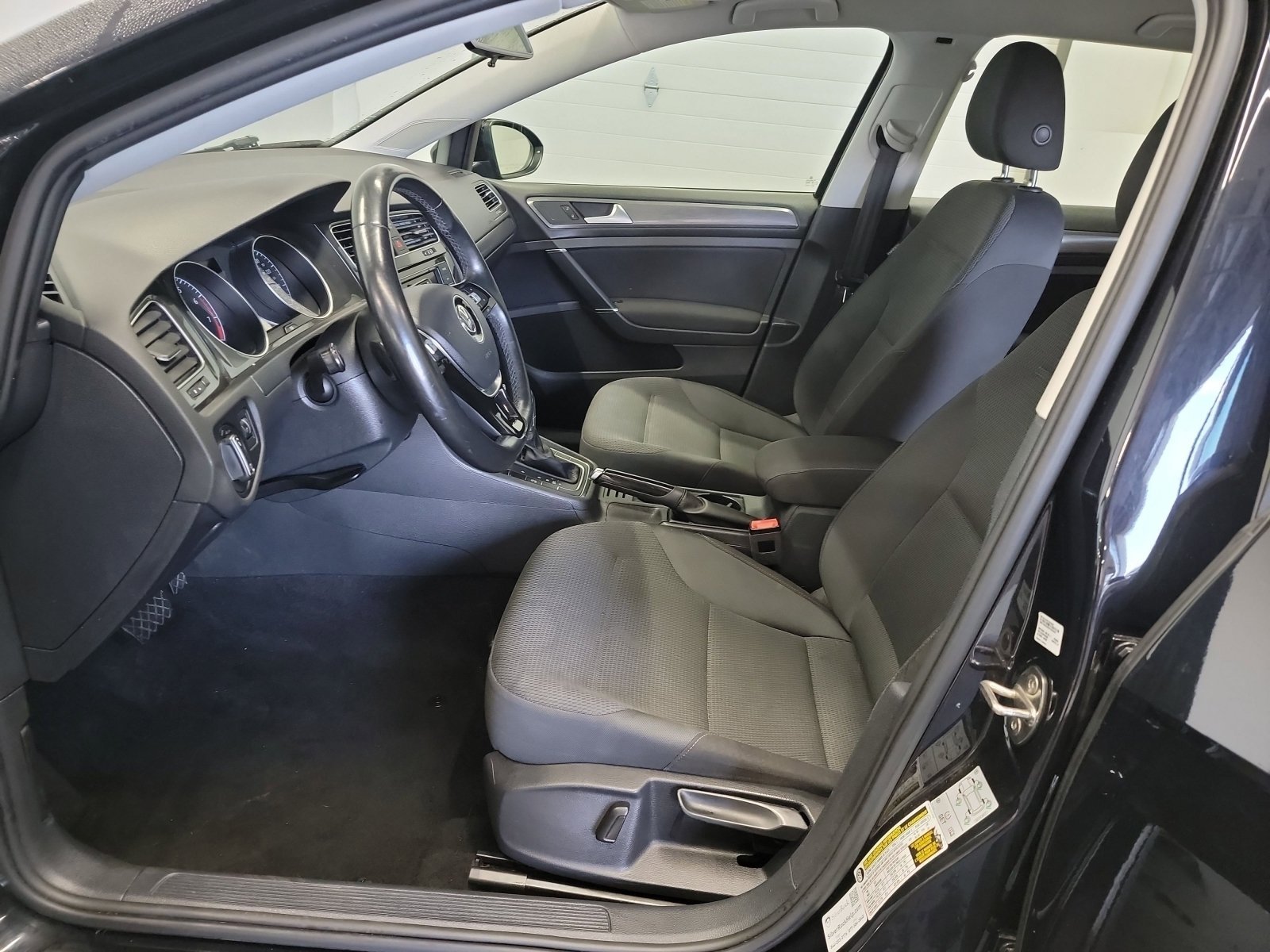 Used 2019 Deep Black Pearl Volkswagen S image 11