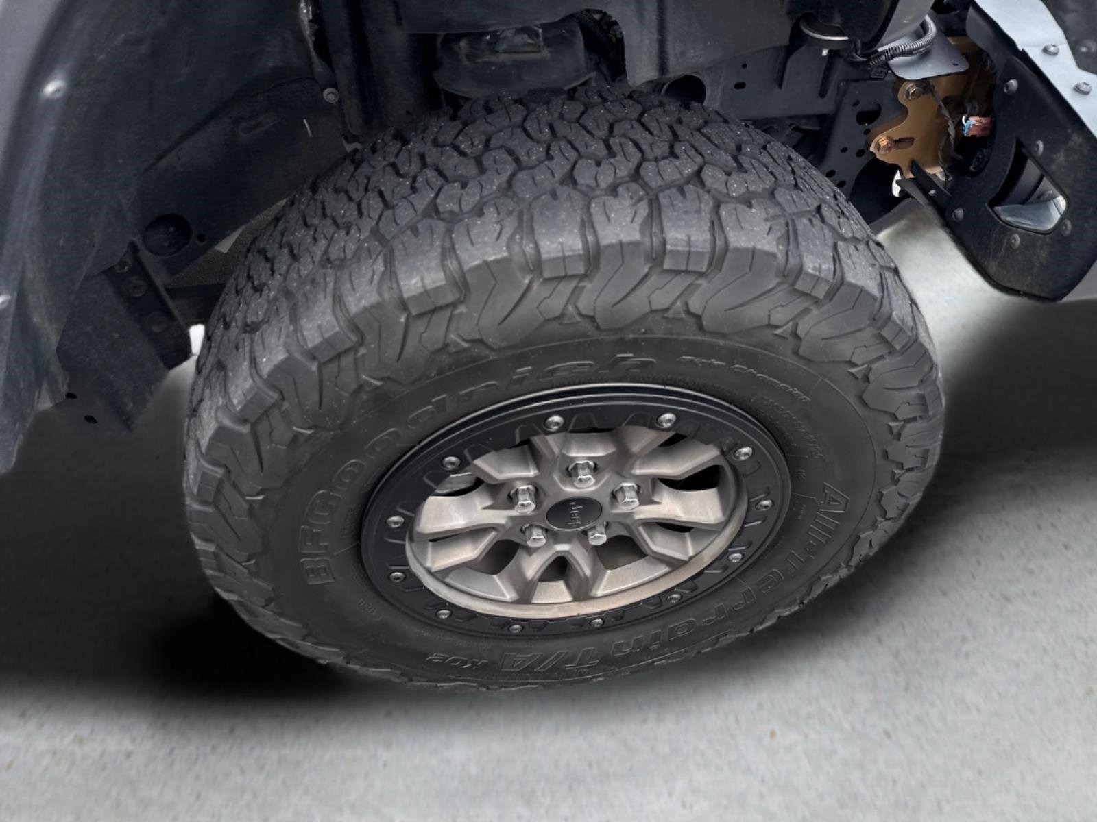 Used 2023 Sting-Gray Clearcoat Jeep Rubicon 392 image 20