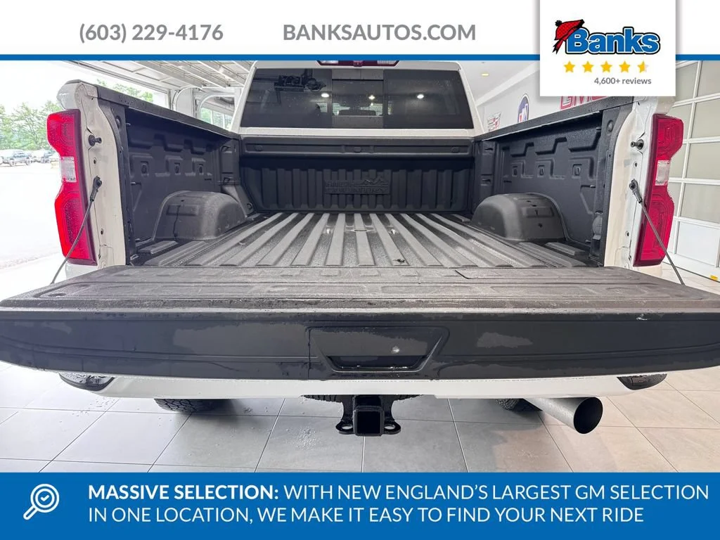 Certified Used 2023 Summit White Chevrolet High Country image 8