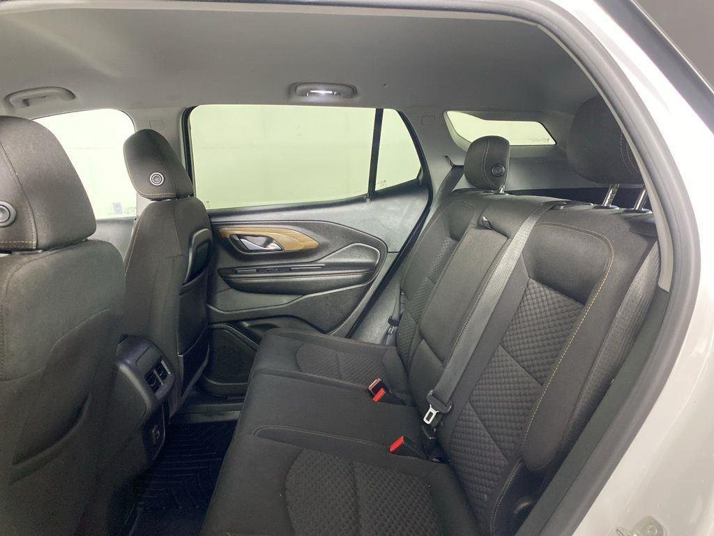 Used 2019 Summit White GMC SLE image 24