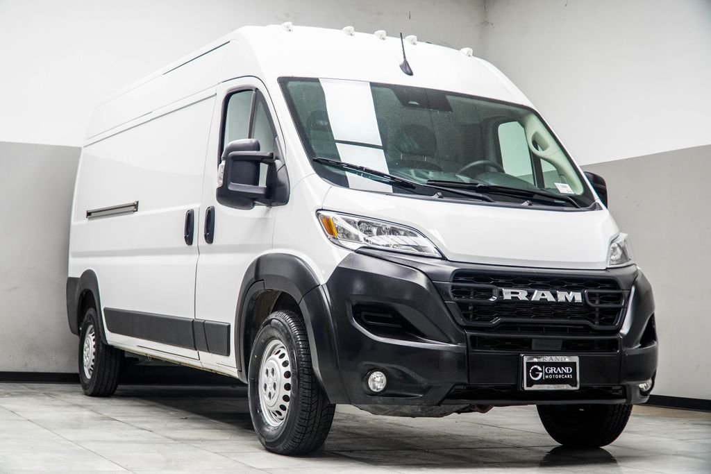 Used 2024 White Ram High Roof image 4