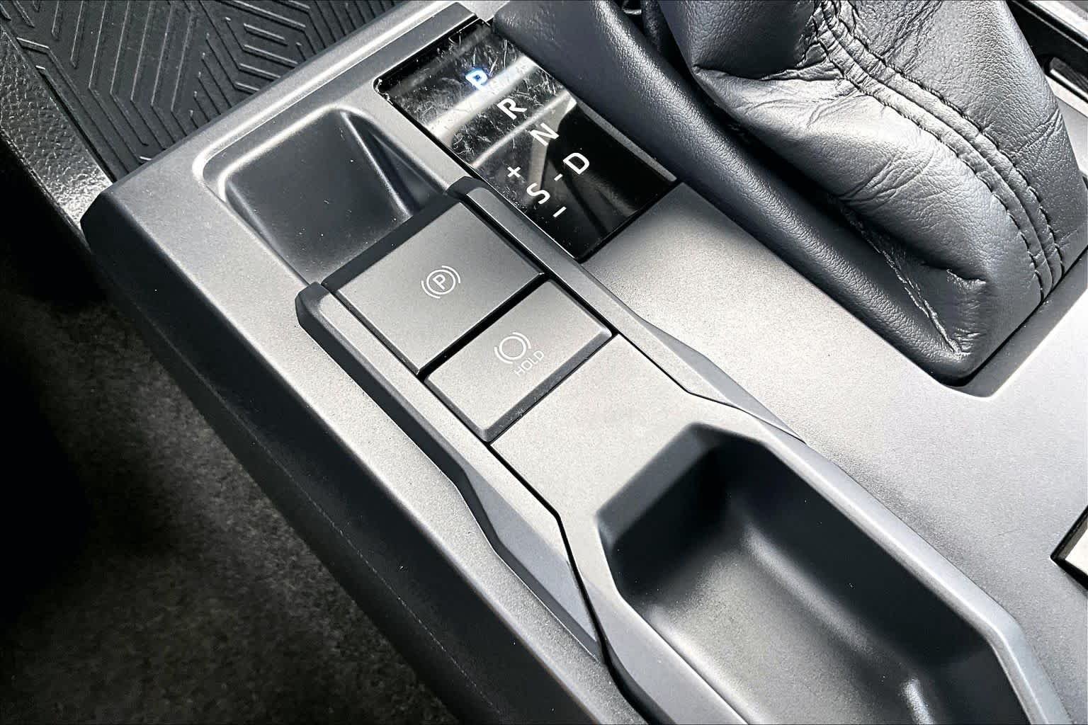 Used 2025 Ice Cap Toyota SR image 31