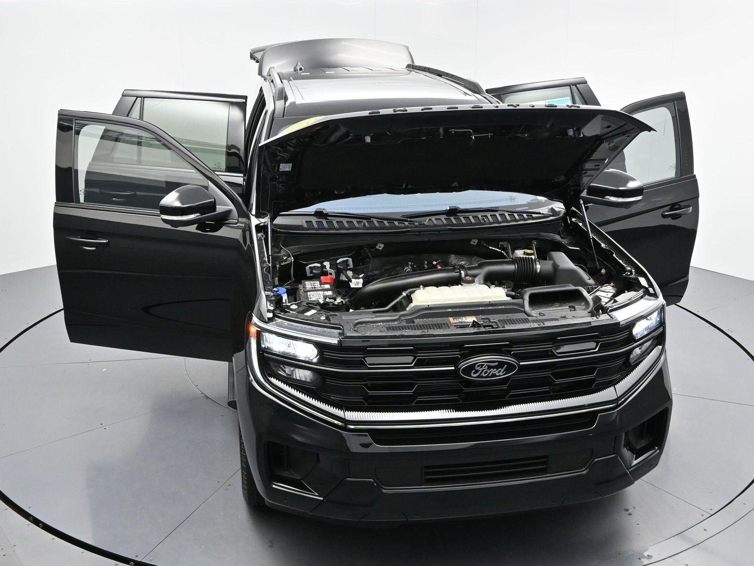 Used 2025 Agate Black Ford Platinum image 58