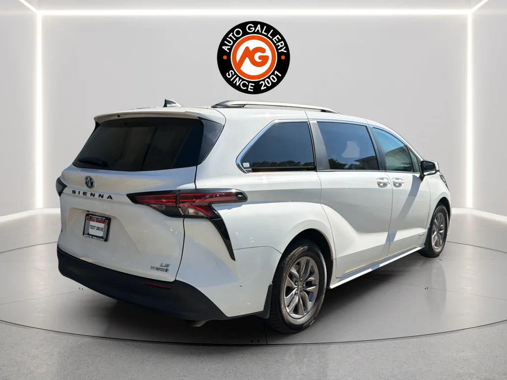 Used 2021 White Toyota LE image 7