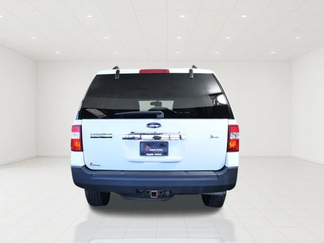 Used 2014 White Ford XL image 5