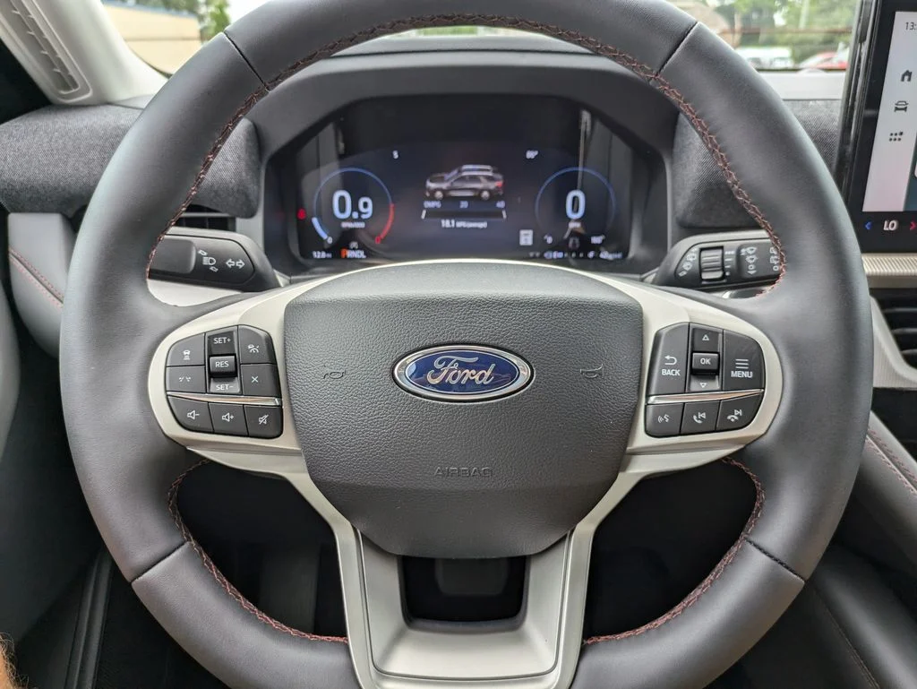 New 2026 Carbonized Gray Metallic Ford Active image 29