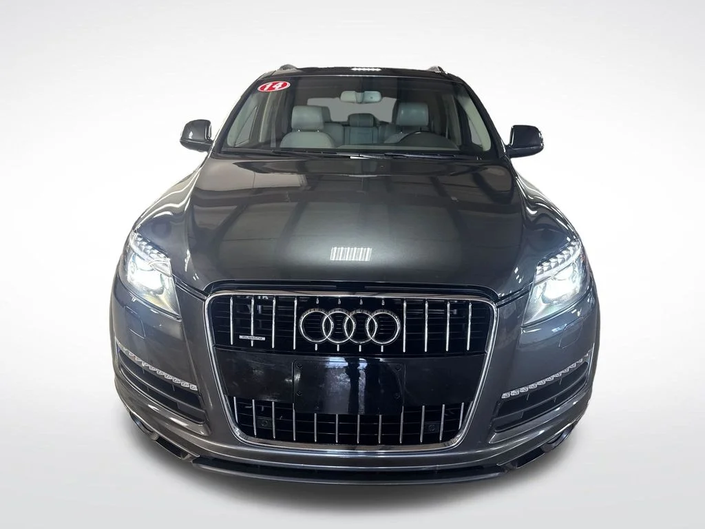 Used 2014  Audi  image 8