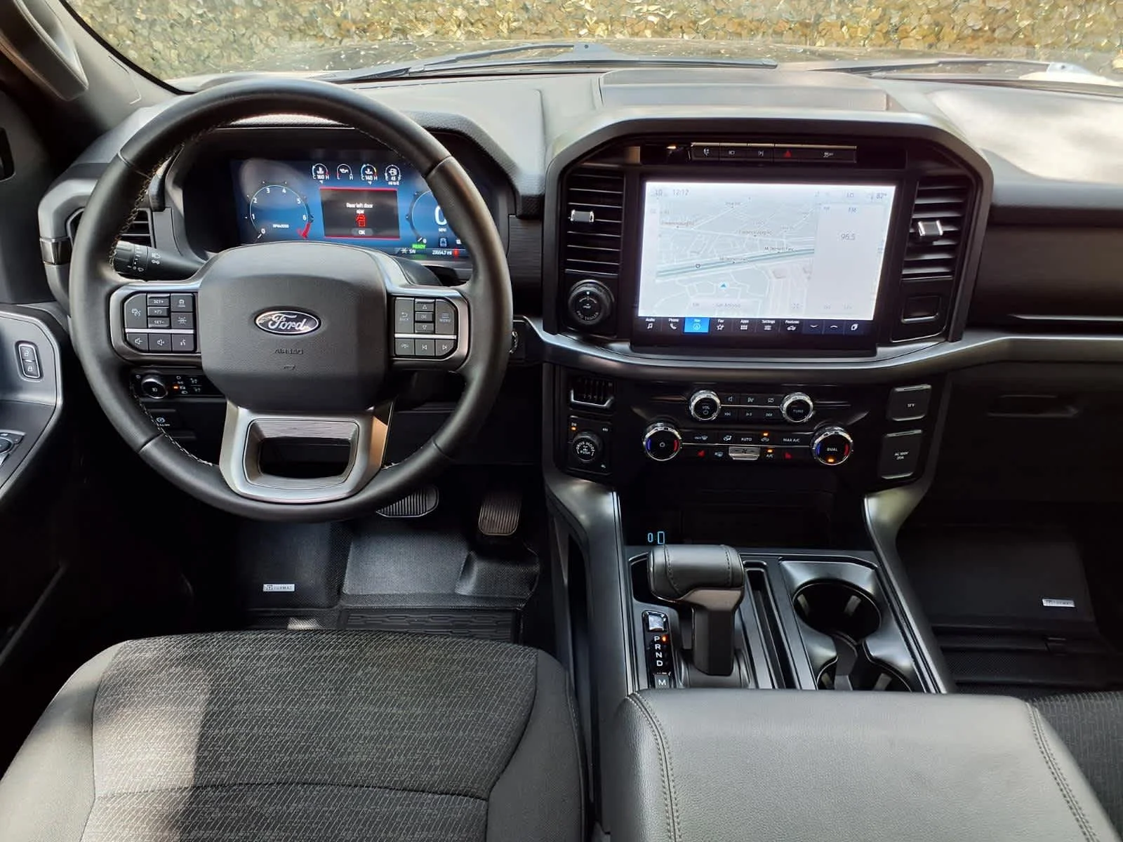 Used 2024  Ford XLT image 27