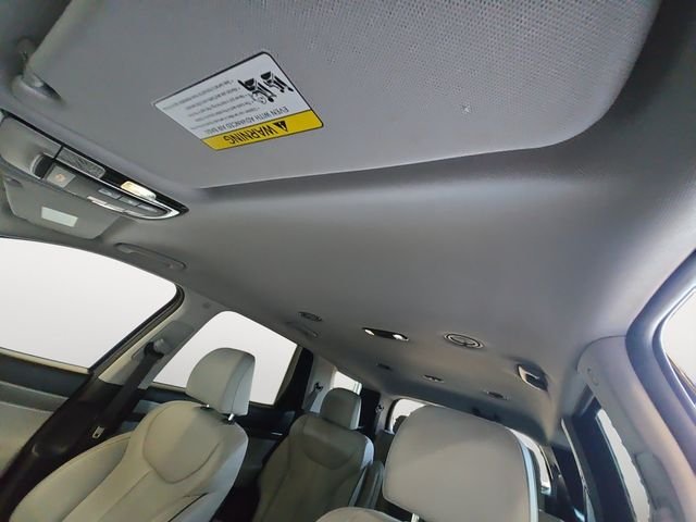 Certified Used 2024 Gray Hyundai SEL image 12