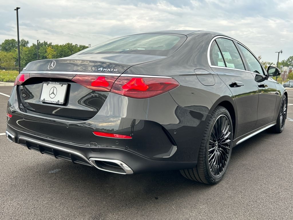 New 2026 Graphite Grey Metallic Mercedes-Benz E 450 image 8