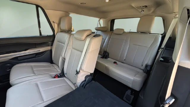 Used 2024 White Ford XLT image 37