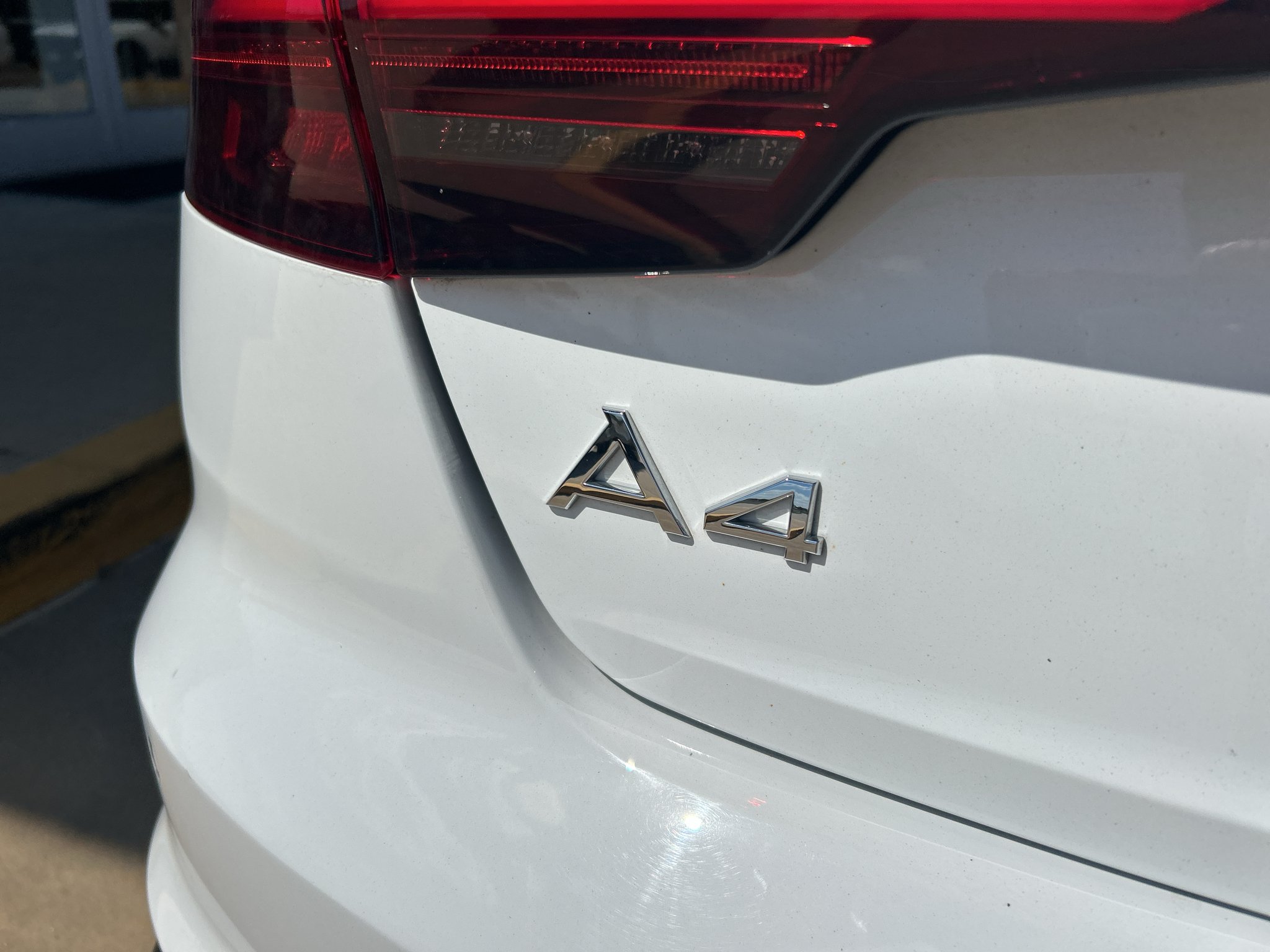 Used 2024  Audi S line Premium Plus image 7
