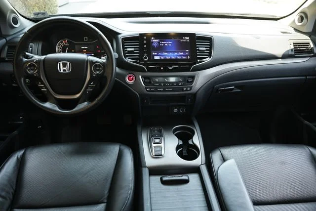 Used 2023 Sonic Gray Pearl Honda RTL image 29